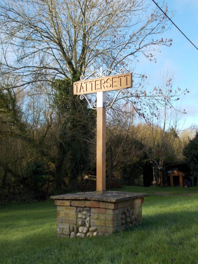 Tattersett hamlet sign